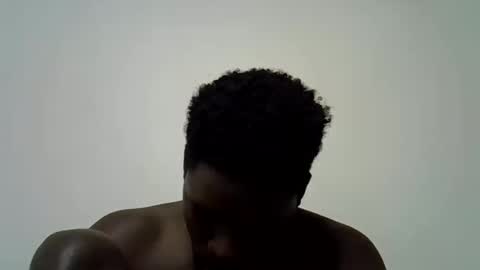 Snapshot of blesse_mixed chatting on October 21, 6:47 am Black brown online show from October 21, 6:47 am