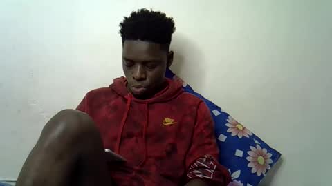 Snapshot of blesse_mixed chatting on October 27, 2:37 am Black brown online show from October 27, 2:37 am