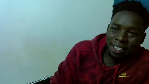 Snapshot of blesse_mixed chatting on October 29, 9:11 am Black brown online show from October 29, 9:11 am