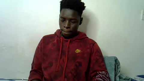 Snapshot of blesse_mixed chatting on November 2, 12:40 pm Black brown online show from November 2, 12:40 pm