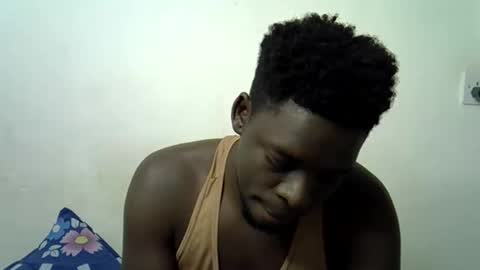 Snapshot of blesse_mixed chatting on November 5, 11:43 am Black brown online show from November 5, 11:43 am