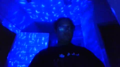 Snapshot of blessica_eddieluv6996 chatting on March 17, 1:43 am BLESSICA EDDIE LOVE online show from March 17, 1:43 am