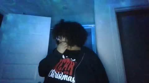 Snapshot of blessica_eddieluv6996 chatting on March 29, 3:28 am BLESSICA EDDIE LOVE online show from March 29, 3:28 am