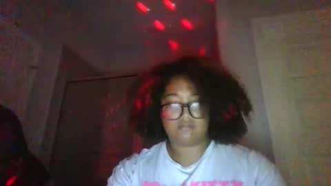 Snapshot of blessica_eddieluv6996 chatting on April 8, 9:37 pm BLESSICA EDDIE LOVE online show from April 8, 9:37 pm