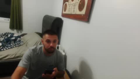 Snapshot of bleunuit43 chatting on October 13, 12:54 am bleunuit43 online show from October 13, 12:54 am