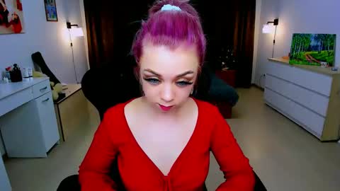 Snapshot of blinkofeyess chatting on December 30, 11:59 am Nicole online show from December 30, 11:59 am