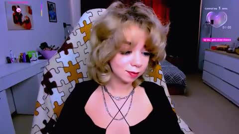 Snapshot of blinkofeyess chatting on September 14, 11:42 am Nicole online show from September 14, 11:42 am