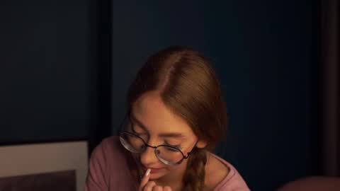 Snapshot of blissence chatting on September 13, 3:23 pm LiLy online show from September 13, 3:23 pm