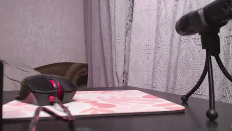 Snapshot of blissful_muse chatting on January 1, 1:37 pm Margo online show from January 1, 1:37 pm