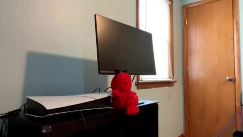 Snapshot of blissfulfoxtrot chatting on March 17, 12:30 pm Blissful Foxtrot online show from March 17, 12:30 pm