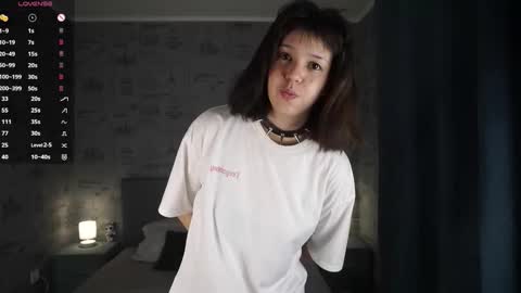 Sara online show from September 15, 10:37 am