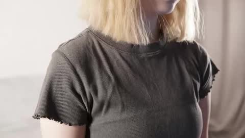 Mila online show from December 15, 3:38 pm