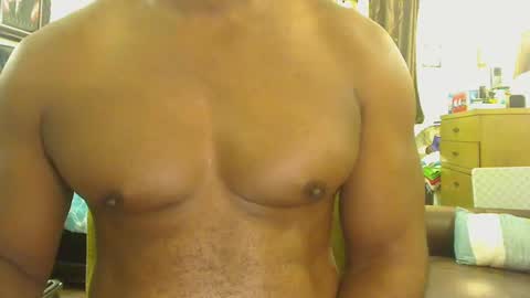 Snapshot of blkbiguncut10462 chatting on January 27, 7:03 am blkbiguncut10462 online show from January 27, 7:03 am