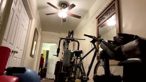 Snapshot of blkbiguncut10462 chatting on February 14, 7:33 pm blkbiguncut10462 online show from February 14, 7:33 pm