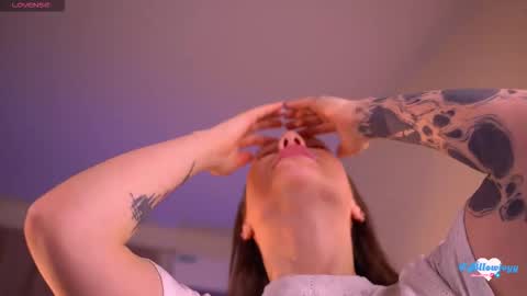 Amy online show from February 26, 7:40 am