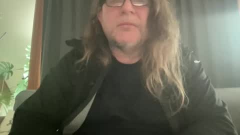 Snapshot of bllyidol chatting on February 17, 8:55 am BlIdoL online show from February 17, 8:55 am