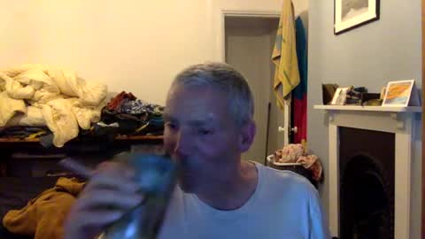Snapshot of bloke41 chatting on June 13, 10:51 pm Tumble online show from June 13, 10:51 pm