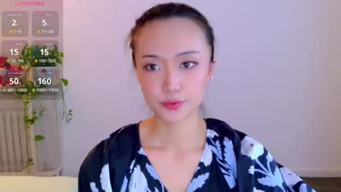 YoYo online show from June 17, 9:56 am