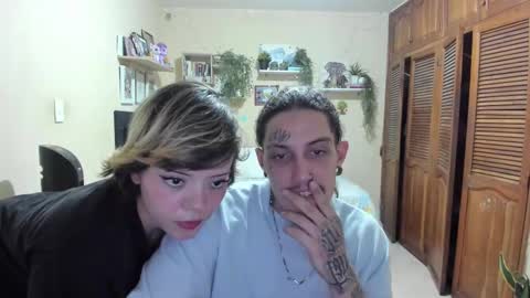 blondandtattooface online show from January 4, 12:37 am