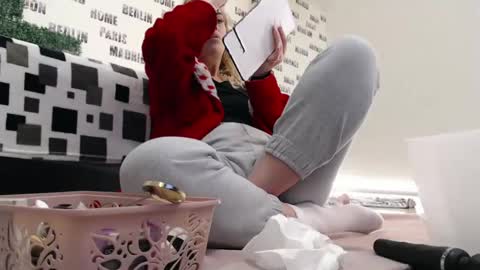 blonddaiana23 online show from January 9, 1:50 am