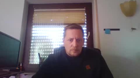 blonde32m online show from September 29, 2:44 pm