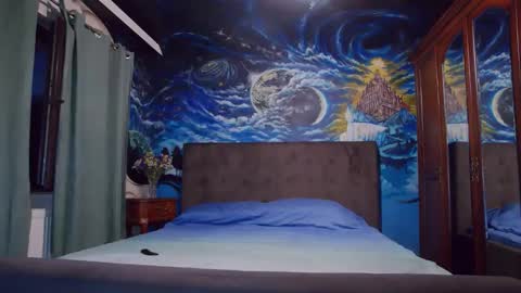 Snapshot of blonde4pasion chatting on September 8, 5:23 pm blonde4pasion online show from September 8, 5:23 pm