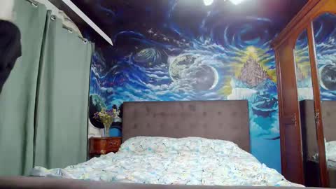 Snapshot of blonde4pasion chatting on November 8, 7:01 pm blonde4pasion online show from November 8, 7:01 pm