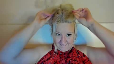 Nicole online show from September 26, 3:10 am