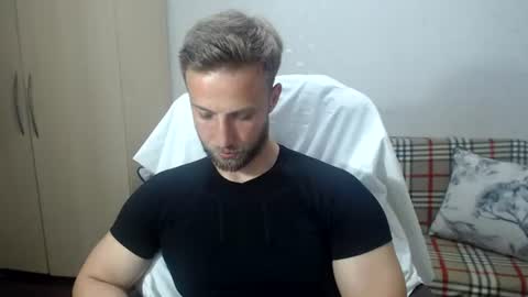 Mr Blond online show from June 14, 9:06 pm