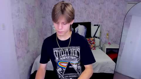 Maleeth online show from September 22, 8:11 pm