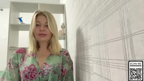 blondie_xoxoxo online show from October 16, 6:03 am