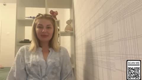 blondie_xoxoxo online show from November 17, 8:03 pm