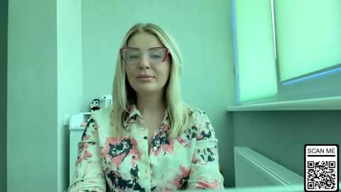 blondie_xoxoxo online show from July 14, 9:36 am