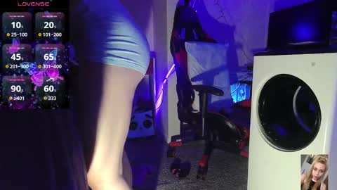 Bubbles online show from February 7, 4:54 pm