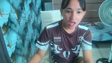 blondina_twinx online show from July 5, 11:28 am