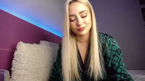 Anna online show from December 27, 7:14 pm