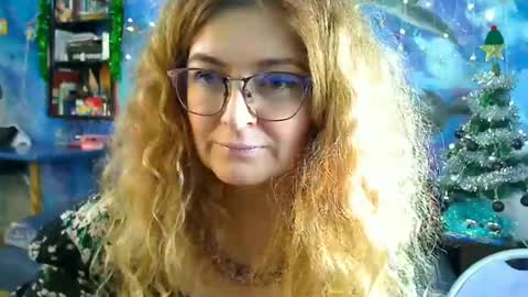 BlondMILfs online show from January 5, 7:28 am