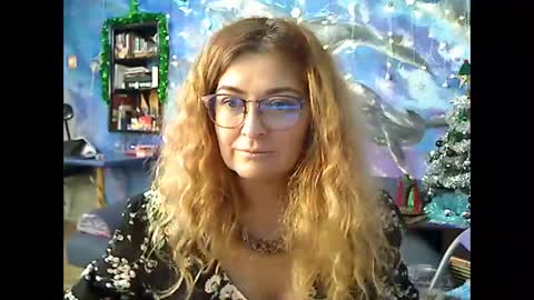 BlondMILfs online show from January 5, 10:32 am