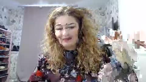 BlondMILfs online show from January 21, 10:30 am