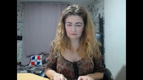 BlondMILfs online show from February 9, 10:43 pm