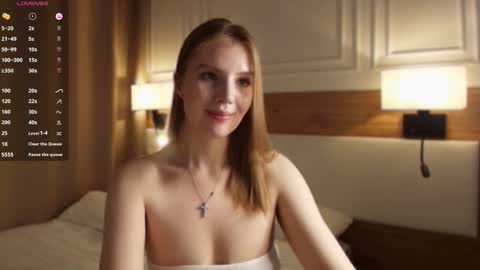 Snapshot of blondoll chatting on March 5, 1:56 am blondoll online show from March 5, 1:56 am