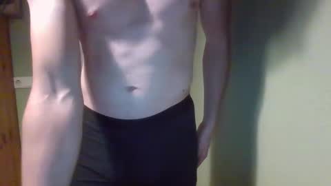 Snapshot of blondsubnl chatting on December 24, 6:06 pm BlondSubNL online show from December 24, 6:06 pm