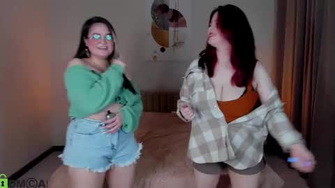 Bloom  Leila online show from March 6, 12:56 pm