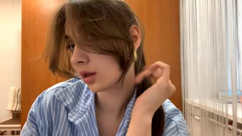 Alice online show from March 27, 10:26 am