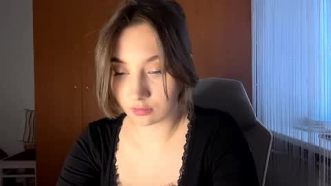 Alice online show from March 29, 11:10 am