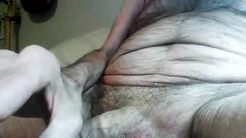 Snapshot of blower125 chatting on March 27, 3:56 am Blower125 online show from March 27, 3:56 am