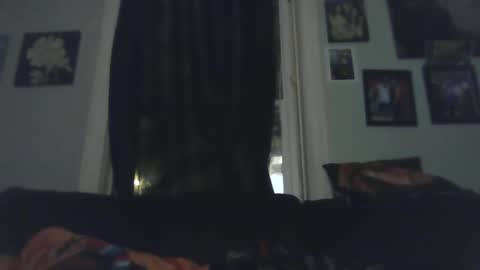 Snapshot of blowme19866 chatting on January 28, 1:29 am blowme19866 online show from January 28, 1:29 am