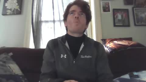 Snapshot of blowme19866 chatting on February 3, 8:57 pm blowme19866 online show from February 3, 8:57 pm