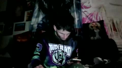 Snapshot of blowme19866 chatting on February 23, 7:39 am blowme19866 online show from February 23, 7:39 am