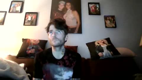 Snapshot of blowme19866 chatting on April 10, 4:06 am blowme19866 online show from April 10, 4:06 am